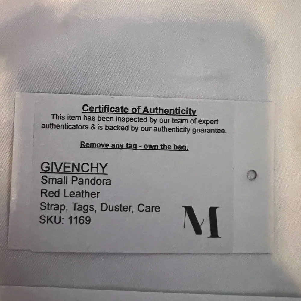 New Givenchy small pandora with perforated details and black handles. Authentic - Picture 3 of 11